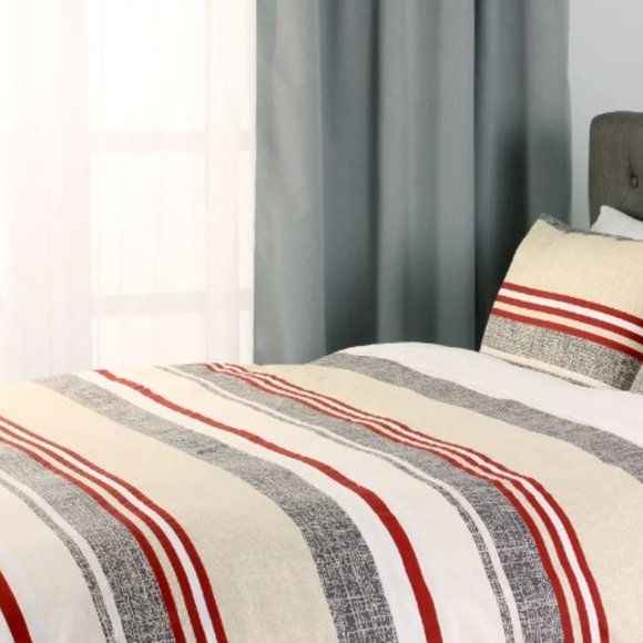 Duvet Cover Set (Twin) - Picture 2 of 5